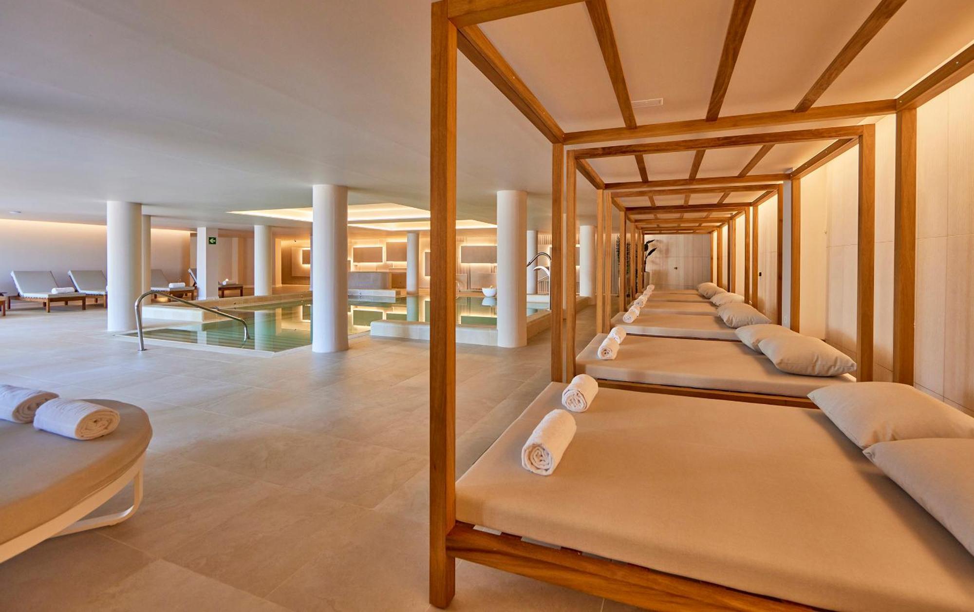 Universal Grand Leon & Spa Colonia de Sant Jordi ภายนอก รูปภาพ