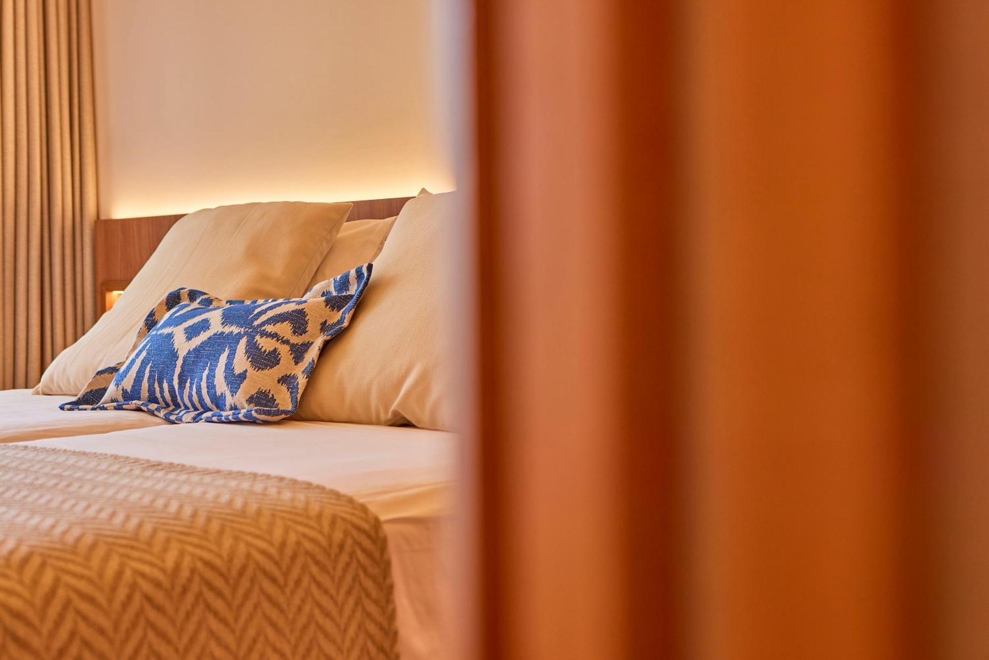 Universal Grand Leon & Spa Colonia de Sant Jordi ภายนอก รูปภาพ